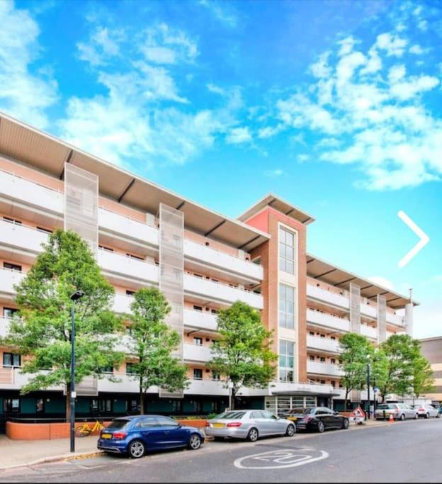 Bright, Nice Interior, Close To The City, 2 Bedroom Apartment London Kültér fotó