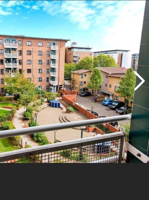 Bright, Nice Interior, Close To The City, 2 Bedroom Apartment London Kültér fotó
